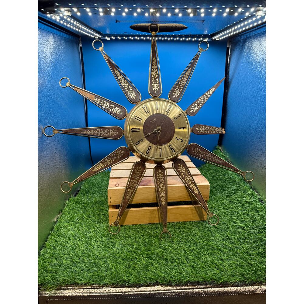VTG Mid Century United Starburst Sunburst Wall Clock-1960-Needs Repair